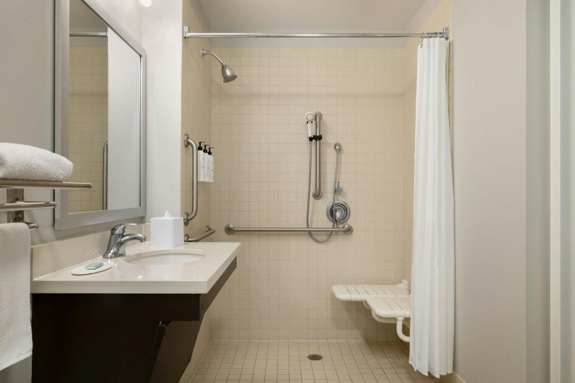Towneplace Suites By Marriott Alexandria Eksteriør bilde